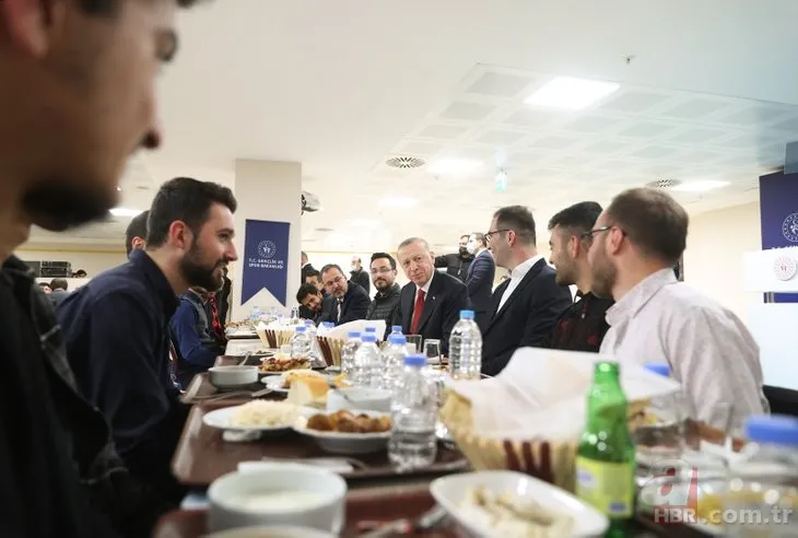 Başkan Erdoğan’ın Ramazan mesaisi: 21 ülke lideri 22 iftar programı