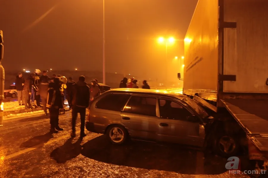 Kayseri'de zincirleme kaza: 8 araç birbirine girdi! 1'i ağır 5 yaralı 1