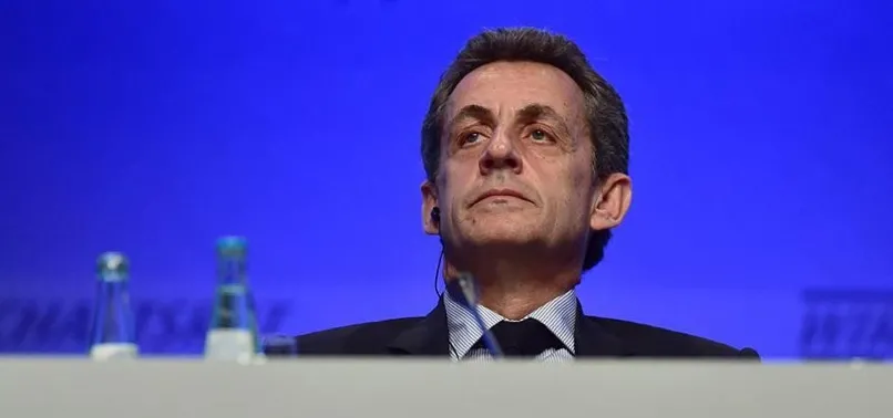 Sarkozy: Türkiye AB'ye uygun değil