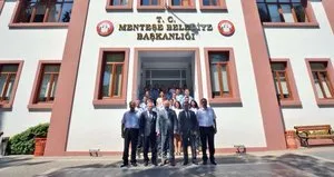 Muğla’nın çöpünden fesat kokusu