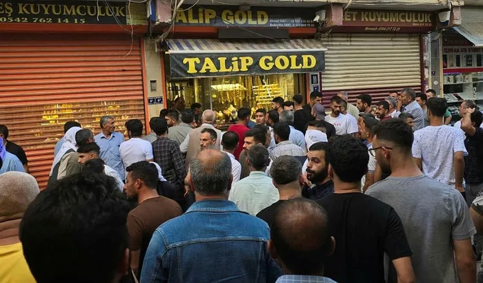 Şanlıurfa'da kan donduran cinayet! 2 kişiye bir şarjör mermi sıktı - 3