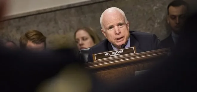 Trump’la McCain kavgaya tutuştu