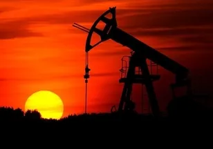 Dünyada petrol stokları eriyor!