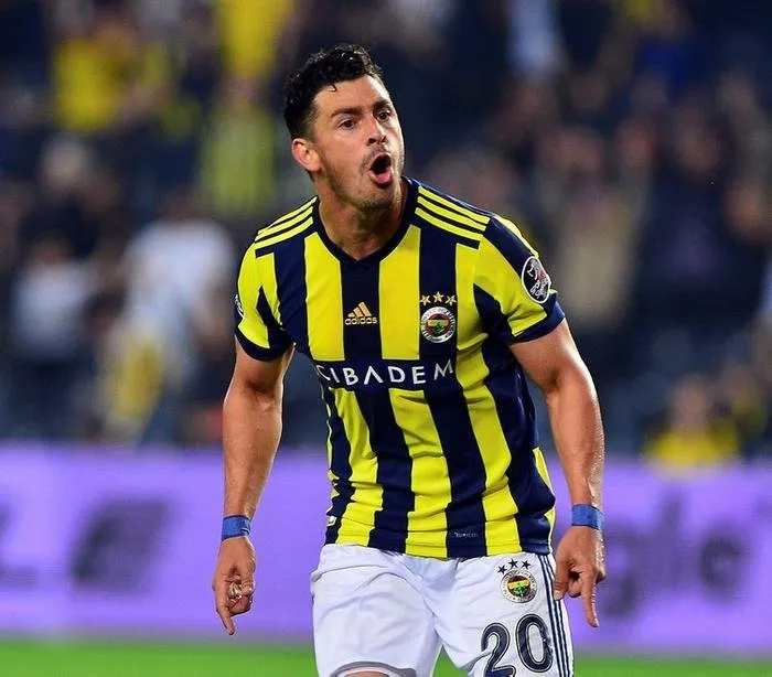 Galatasaray Fenerbahçe’nin eski yıldızını getiriyor