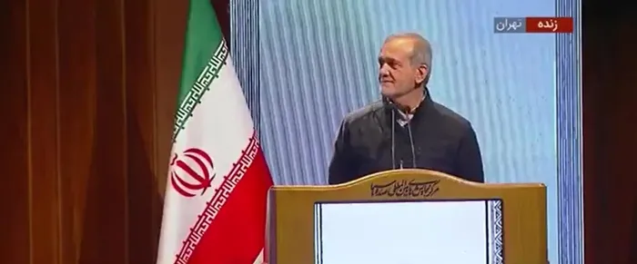 iran-cumhurbaskani-pezeskiyanin-duygu-dolu-anlari-gozyaslari-sel-oldu-1734545238899.jpeg İran Cumhurbaşkanı Pezeşkiyan'ın duygu dolu anları! Gözyaşları sel oldu - 1