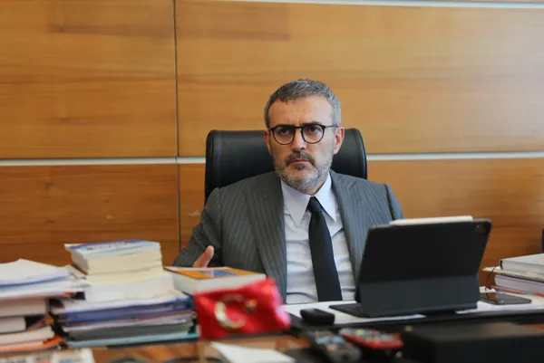 mahir-unaldan-cumhuriyet-elestirilerine-yanit-iftiralari-siddetle-reddediyorum-1667145070197.jpg Mahir Ünal'dan 'Cumhuriyet' eleştirilerine yanıt: İftiraları şiddetle reddediyorum - 1