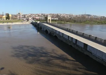 Kırmızı alarm verilmişti! Edirne’de taşkın riski sona erdi