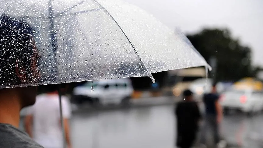 Meteoroloji tarih verdi! İstanbul’da hava bir anda değişiyor: Sıcaklıklar düşecek, sağanak geliyor - 4
