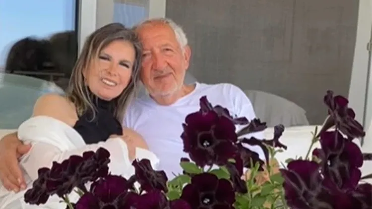 yesilcamin-kolejli-kizi-filiz-akina-esi-sonmez-koksaldan-duygu-yuklu-sozler-1774506140391.jpeg Yeşilçam’ın "Kolejli Kızı" Filiz Akın'a eşi Sönmez Köksal'dan duygu yüklü sözler - 1