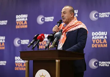 Bakan Çavuşoğlu:Kayyumları kaldırmayı taahhüt edenleri rahatsız etmeye devam edeceğiz