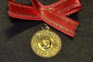 2025’in rotası çizildi! Gram altın o tarihte 4.000 TL