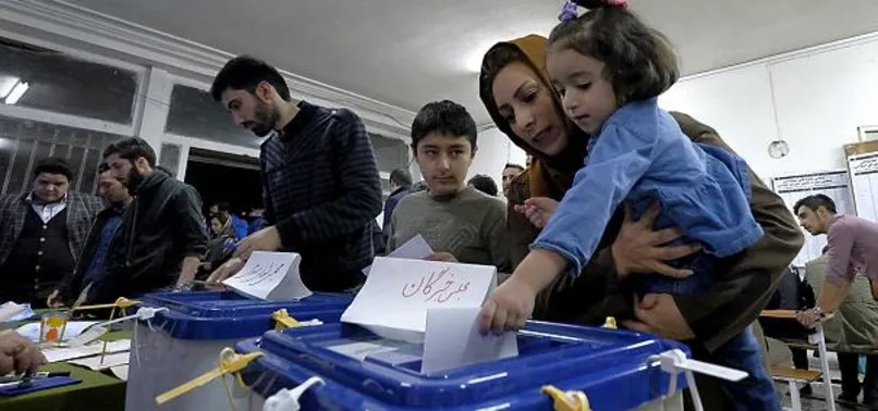 İranlılar sandık başında!.. Cumhurbaşkanı seçiliyor