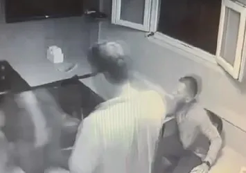 İstanbul’da dehşete düşüren olay! Önce yumruk yumruğa kavga ettiler sonra...