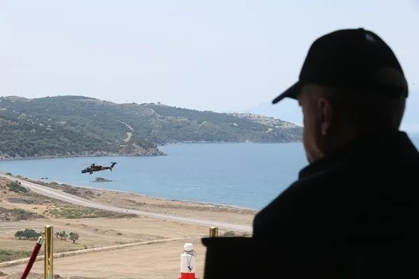 CHP’li emekli büyükelçi Yalım Eralp Atina’nın safında yer aldı: Adalar Yunanistan’dır