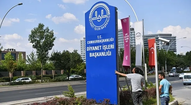 diyanet-isleri-baskanligi-60-kpss-puan-iler-personel-alimina-baslayacak-basvuru-sartlari-neler-1693644203119.png Diyanet İşleri Başkanlığı 60 KPSS puan iler personel alımına başlayacak! Başvuru detayları neler? - 1