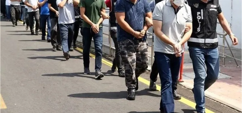 Son dakika: İstanbul'da FETÖ operasyonu: Ev ağabeyliği yapan 6 emniyet mensubuna gözaltında