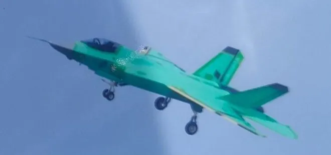 Çin’in gizli silahı hayalet uçak ilk kez görüntülendi! İşte yeni nesil savaş jeti Shenyang FC-31