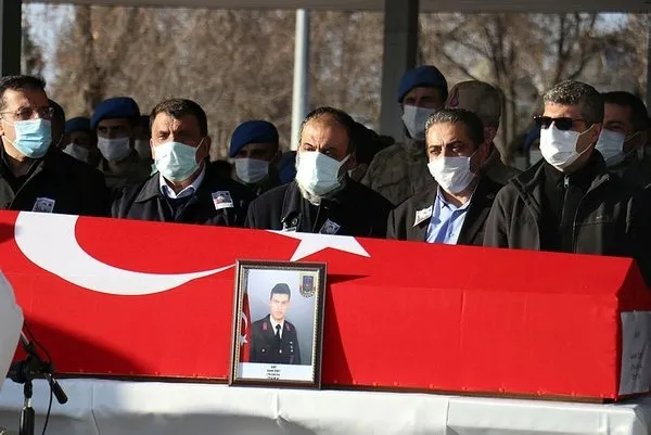 Yunanistan PKK’ya sahip çıktı! Gara operasyonlarını kınadı