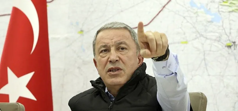 Hulusi Akar yaralıları ziyaret etti