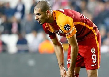 Eren Derdiyok çukura düşmüş!