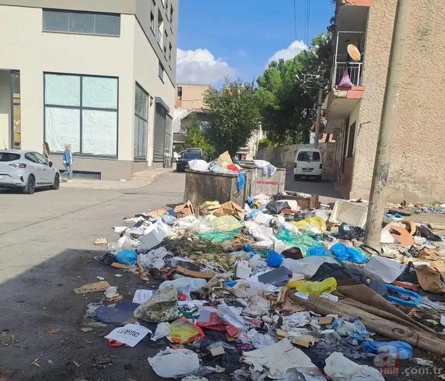 İzmir’de Buca’nın ardından Karşıyaka’da da çöp krizi! Başkan tatilde 7