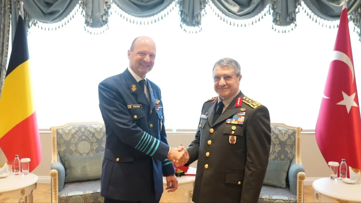 Genelkurmay Başkanı Bayraktaroğlu Belçikalı mevkidaşı ile görüştü