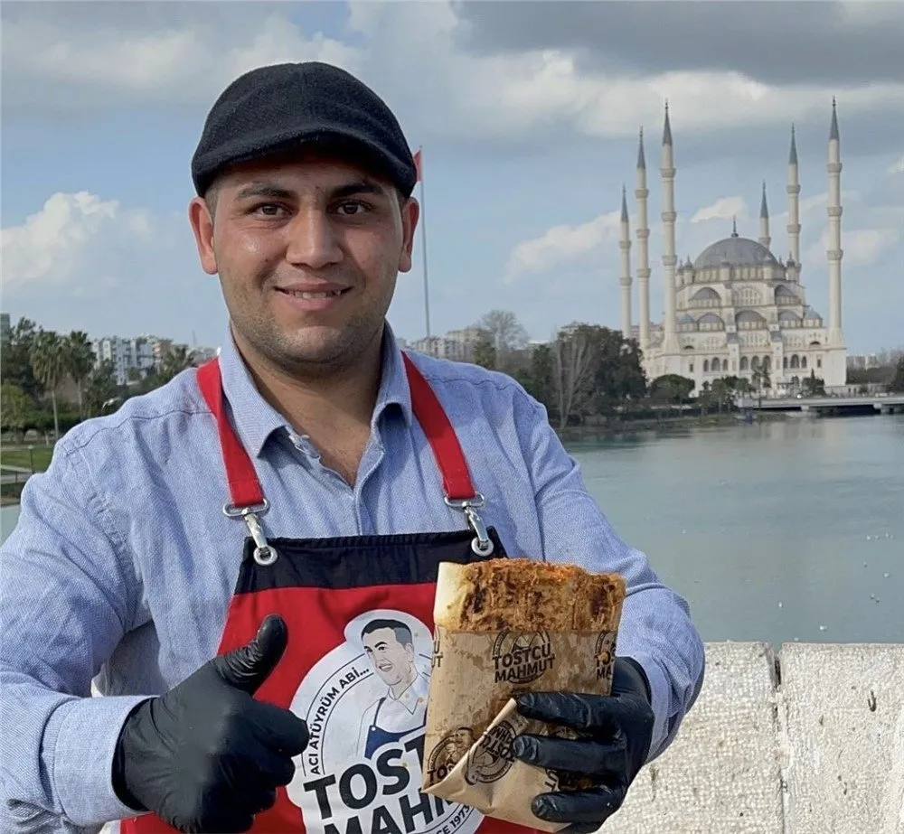 utu tost ile unlenmisti tostcu mahmut neden oldu tostcu mahmut anil kurt kimdir nereli ve kac yasindaydi