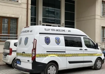 Eşini "kredi kartı" için öldürdü! Katil erkeğin savunması pes dedirtti: Her şey bitsin diye bıçakladım