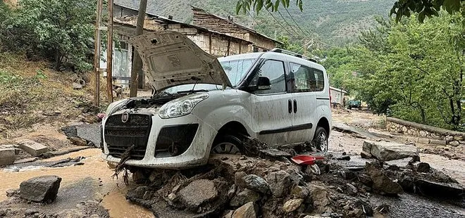 Sel sonrası Gümüşhane’de hummalı temizlik