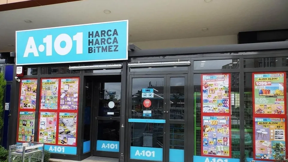 1 alana 1 bedava kampanyası! Fiyatlar düştü, elinizi çabuk tutun! Et, peynir, süt birçok üründe indirim! A101 aktüel kataloğu...