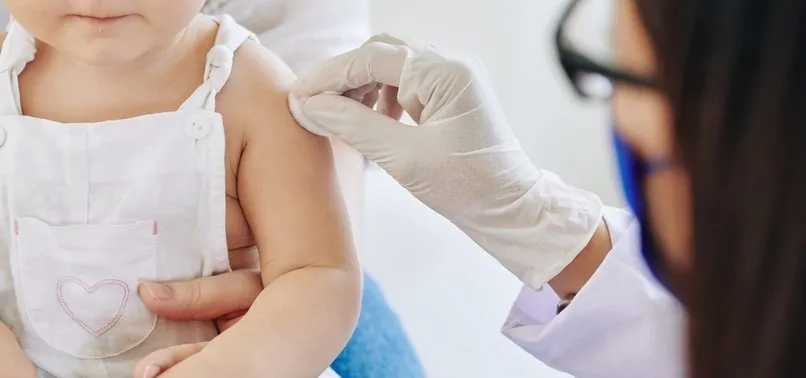 Bebeklere korona aşısı mı yapıldı? Prof. Dr. Zafer Kurugöl bebeklere aşı yapıldı iddiası gerçek mi?