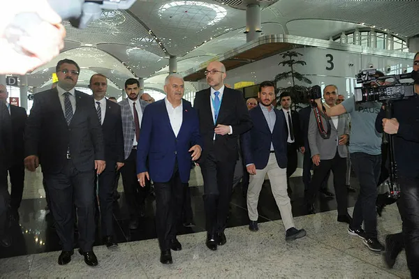 Binali Yıldırım: Türkiye, krallar ülkesi değil, kurallar ülkesidir