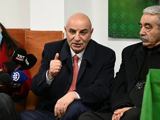 Cumhur İttifakı’nın ABB Başkan adayı Turgut Altınok’tan Mansur Yavaş’a sosyal medya belediyeciliği eleştirisi