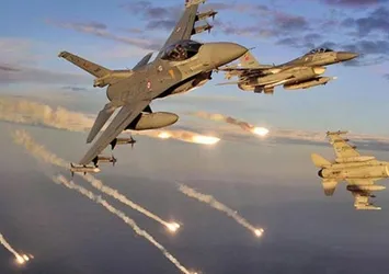 Kuzey Irak'taki teröristlere operasyon