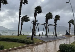 Perşembe gününe dikkat! Yeni uyarılar geldi: Soğuk azalıyor yağış geliyor