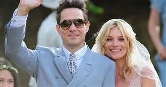 En güzel gelin Kate Moss FOTO GALERİ