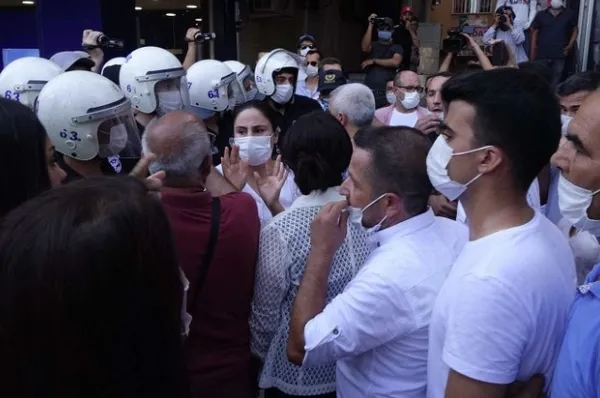 HDP'nin Şanlıurfa'daki planı tutmadı! 5 kişi gözaltına alındı - 2