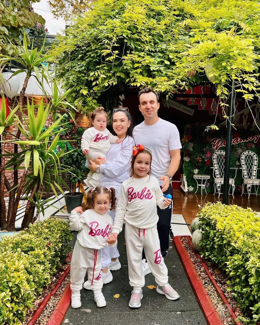 Özlem Öz (Özlemlinaöz) kimdir, ne iş yapıyor? Özlem Öz eşi Tayyar Öz kaç çocukları ver, serveti ne kadar? Tayyar Öz doktor mu, ne dokturu? 6