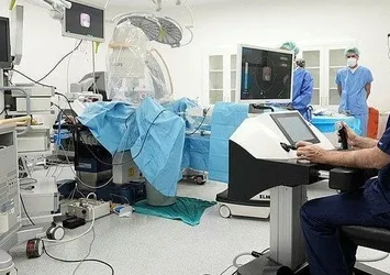Dünyada bir ilk! Böbrek taşları yerli robotla kırıldı