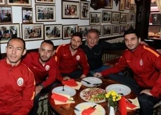 Galatasaray'ın eski yıldızı köfteci oldu!
