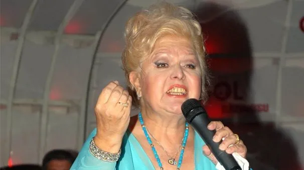 Neşe Karaböcek öldü iddiası sosyal medyayı karıştırdı! Beklenen açıklama...