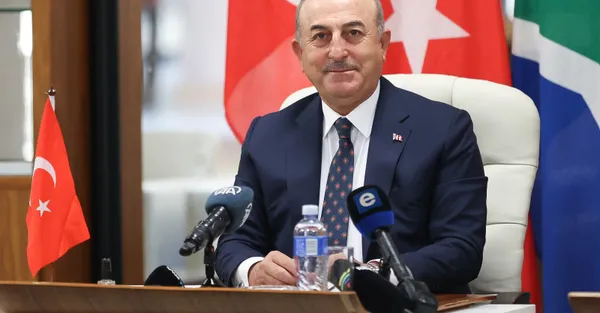 Dışişleri Bakanı Mevlüt Çavuşoğlu’ndan Rusya-Ukrayna savaşı açıklaması: Müzakere masasında sona ereceğine inanıyoruz