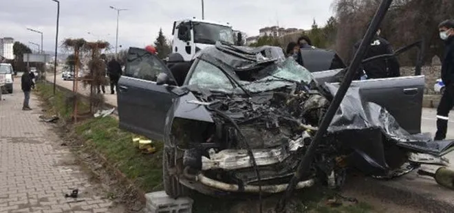 Kırıkkale’de iki otomobil çarpıştı: 2 yaralı