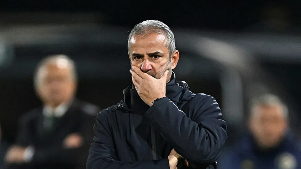 Fenerbahçe'de yolcular belli oldu! 4 ismin bileti kesildi