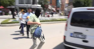 Soyguncu sanıp yardıma koştular ama...