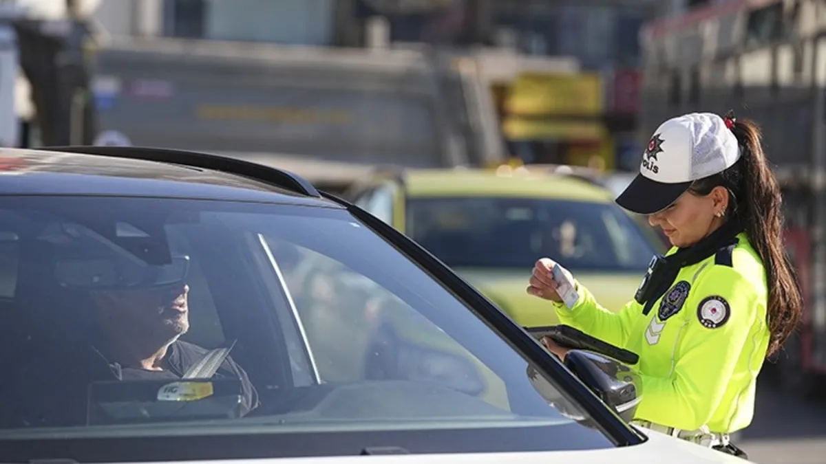 Şanlıurfa’da denetim yapan kadın polise hadsiz saldırı! O sürücüye gözaltı