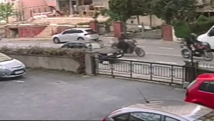 Sanatçı Ozan Musluoğlu’nun 200 bin liralık lüks motosikleti çalındı - 2