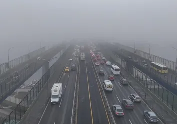 İstanbul'da yoğun sis etkili oldu