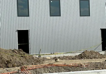 Manisa OSB'deki fabrika inşaatında göçük