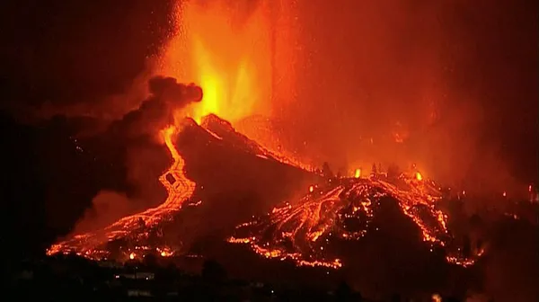 Kanarya Adaları'nda "Cumbre Vieja" paniği! 5 bin kişi için tahliye kararı - 4